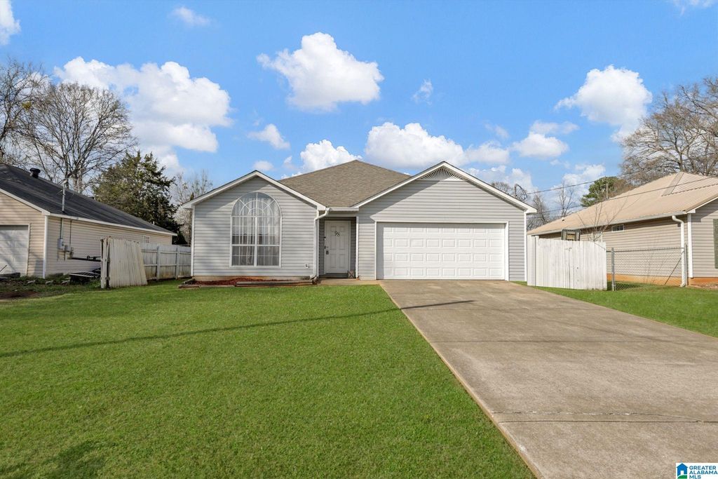 98 DEXTER AVENUE, Hueytown, AL 35023