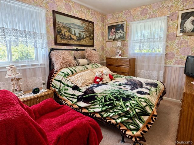 26731 Roberta Street, Roseville, MI 48066