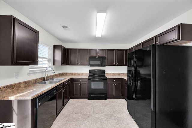 754 Markham Circle, Moore, SC 29369