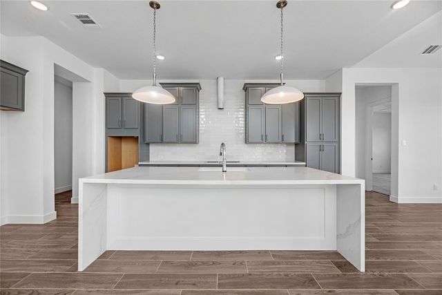 10715 Avanti Drive, Richmond, TX 77469