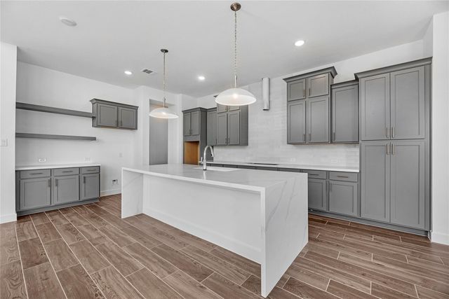 10715 Avanti Drive, Richmond, TX 77469