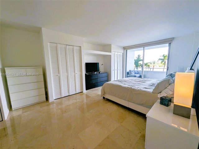 5161 Collins Avenue 518, Miami Beach, FL 33140