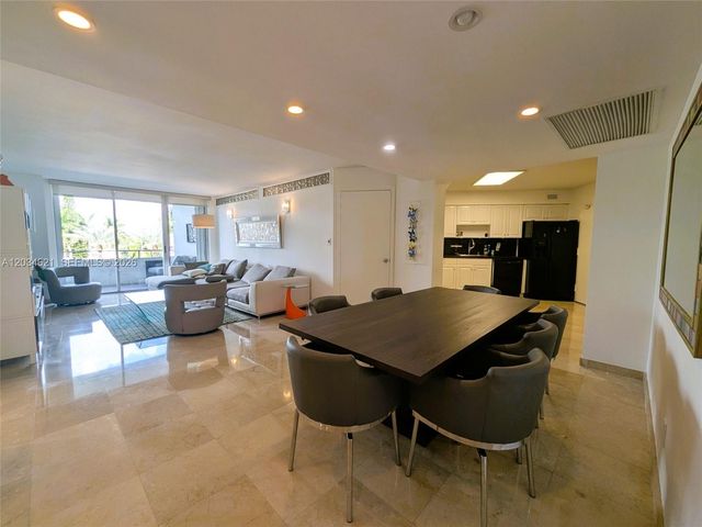 5161 Collins Avenue 518, Miami Beach, FL 33140