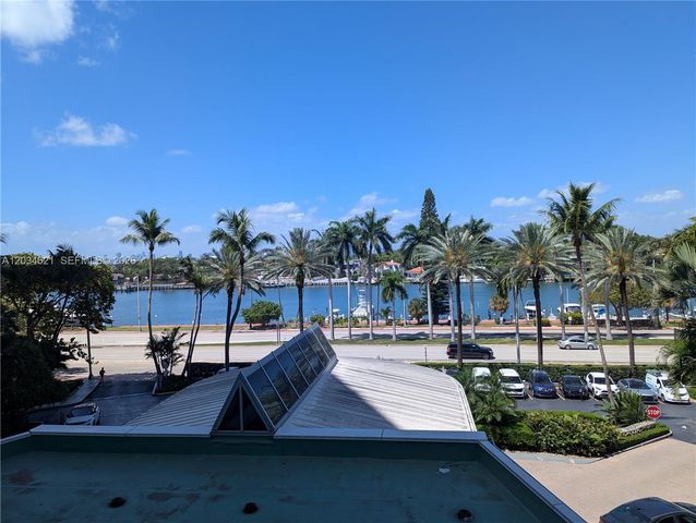 5161 Collins Avenue 518, Miami Beach, FL 33140