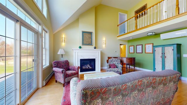55 Braeside Place, Ferrisburgh, VT 05473