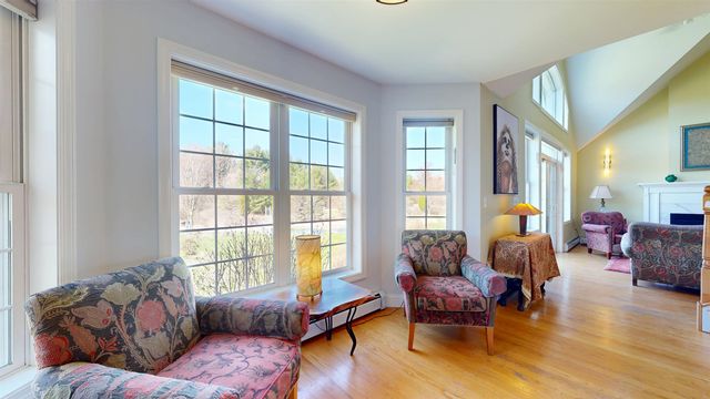 55 Braeside Place, Ferrisburgh, VT 05473