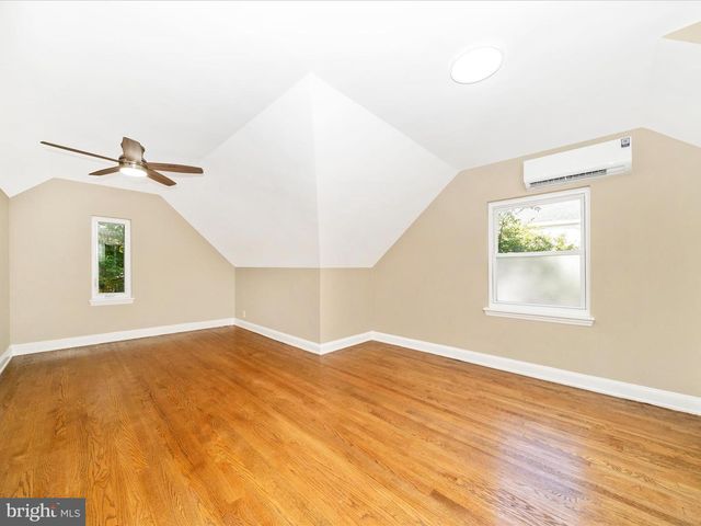 8203 GREENWOOD AVE, Takoma Park, MD 20912