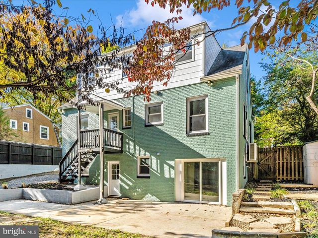 8203 GREENWOOD AVE, Takoma Park, MD 20912