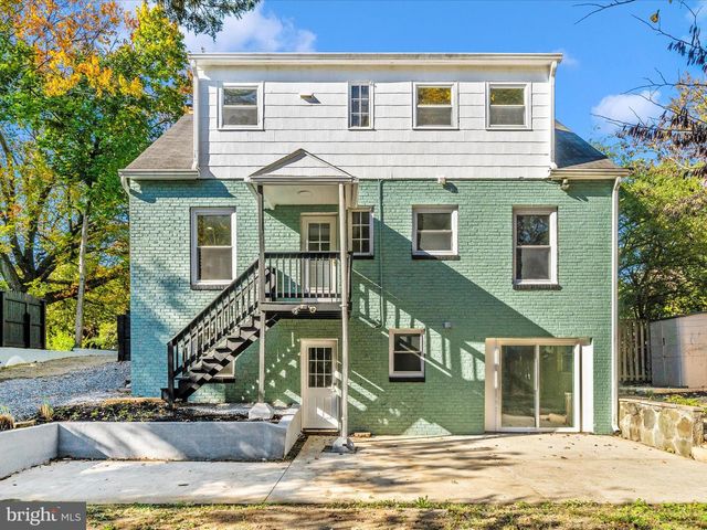 8203 GREENWOOD AVE, Takoma Park, MD 20912