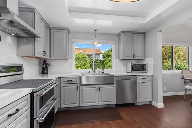 14801 Mayten Avenue, Irvine, CA 92606
