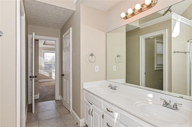 600 Johns Landing Way, Lawrenceville, GA 30045