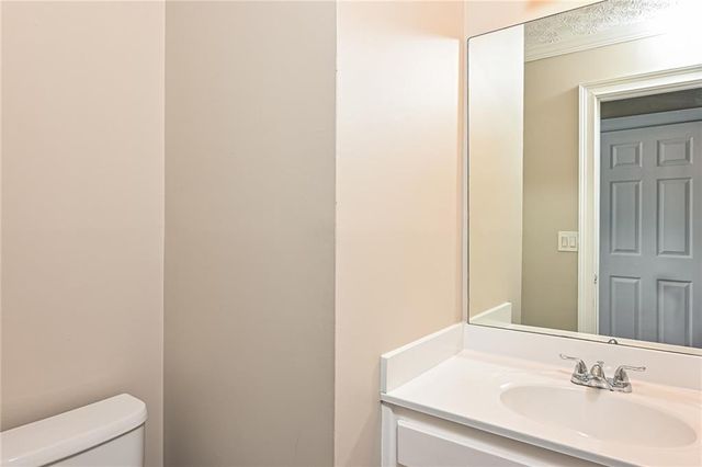 600 Johns Landing Way, Lawrenceville, GA 30045