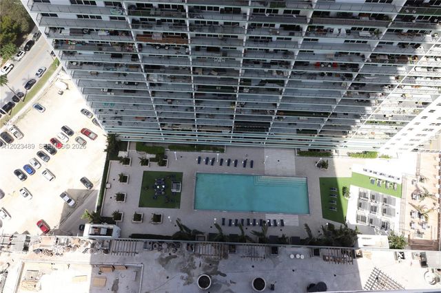 1750 N Bayshore Dr 3809, Miami, FL 33132