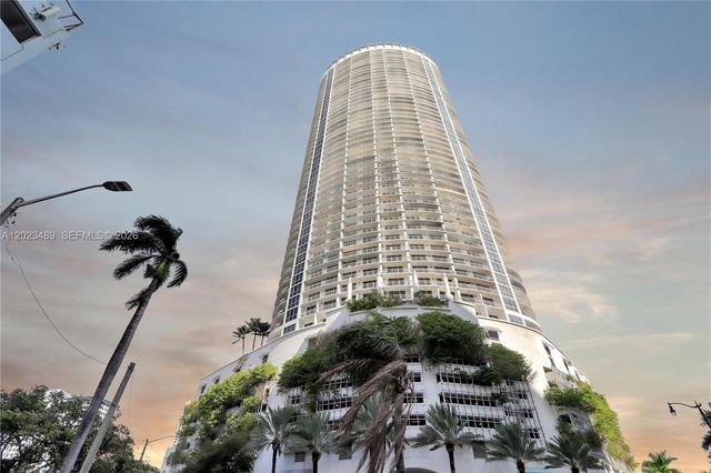 1750 N Bayshore Dr 3809, Miami, FL 33132