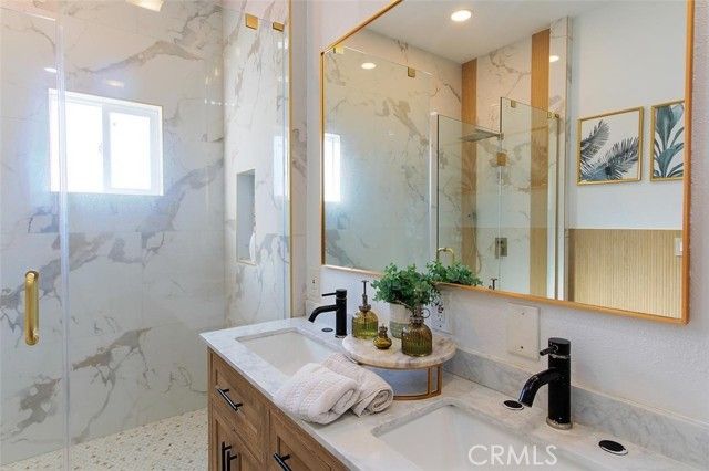 11523 Richeon, Downey, CA 90241