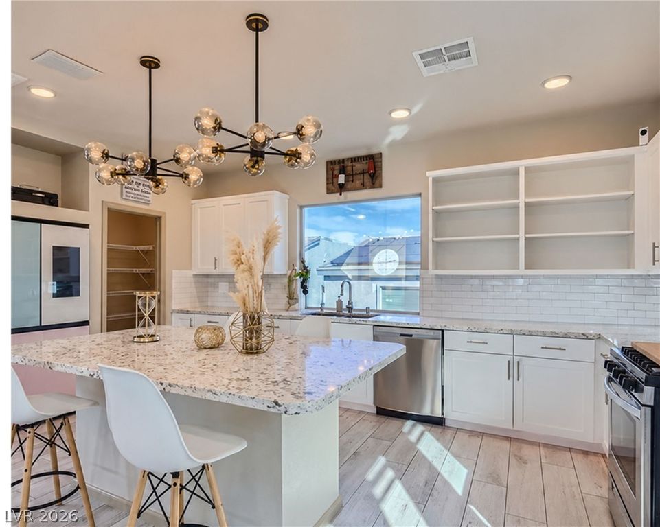 8044 Haywood Estate Avenue, Las Vegas, NV 89113 — photo 4
