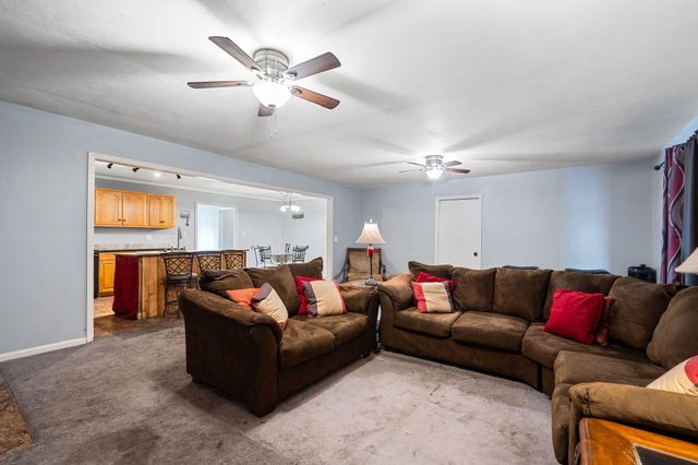 1313 E Sherry Drive, Rossville, GA 30741