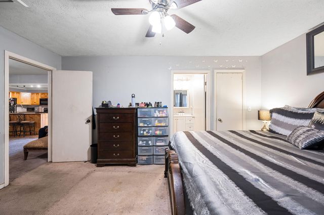 1313 E Sherry Drive, Rossville, GA 30741