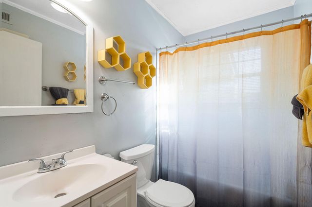 1313 E Sherry Drive, Rossville, GA 30741