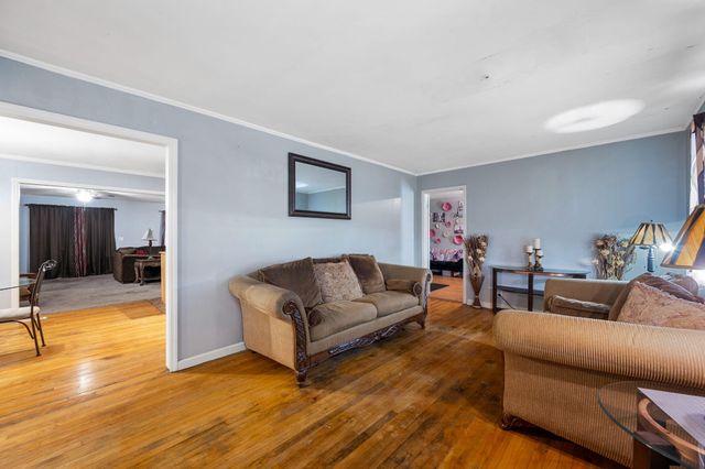 1313 E Sherry Drive, Rossville, GA 30741