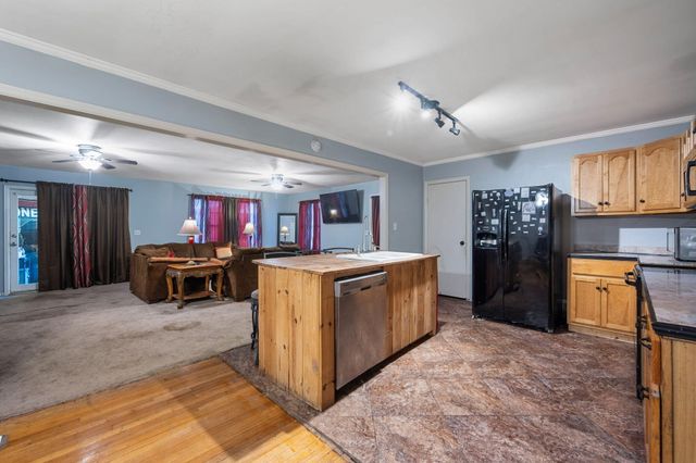 1313 E Sherry Drive, Rossville, GA 30741