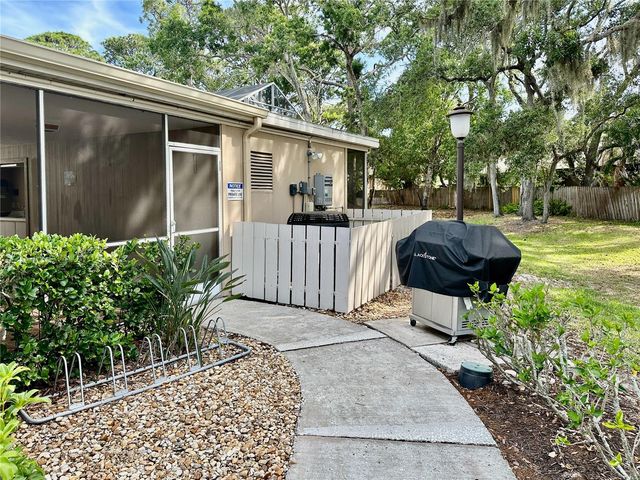 3332 TALLYWOOD COURT 7086, Sarasota, FL 34237