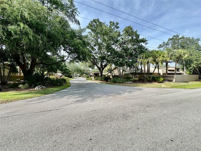3332 TALLYWOOD COURT 7086, Sarasota, FL 34237
