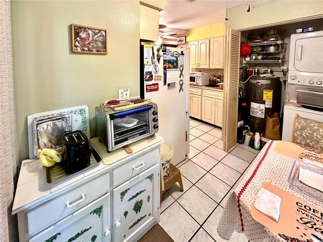 3332 TALLYWOOD COURT 7086, Sarasota, FL 34237
