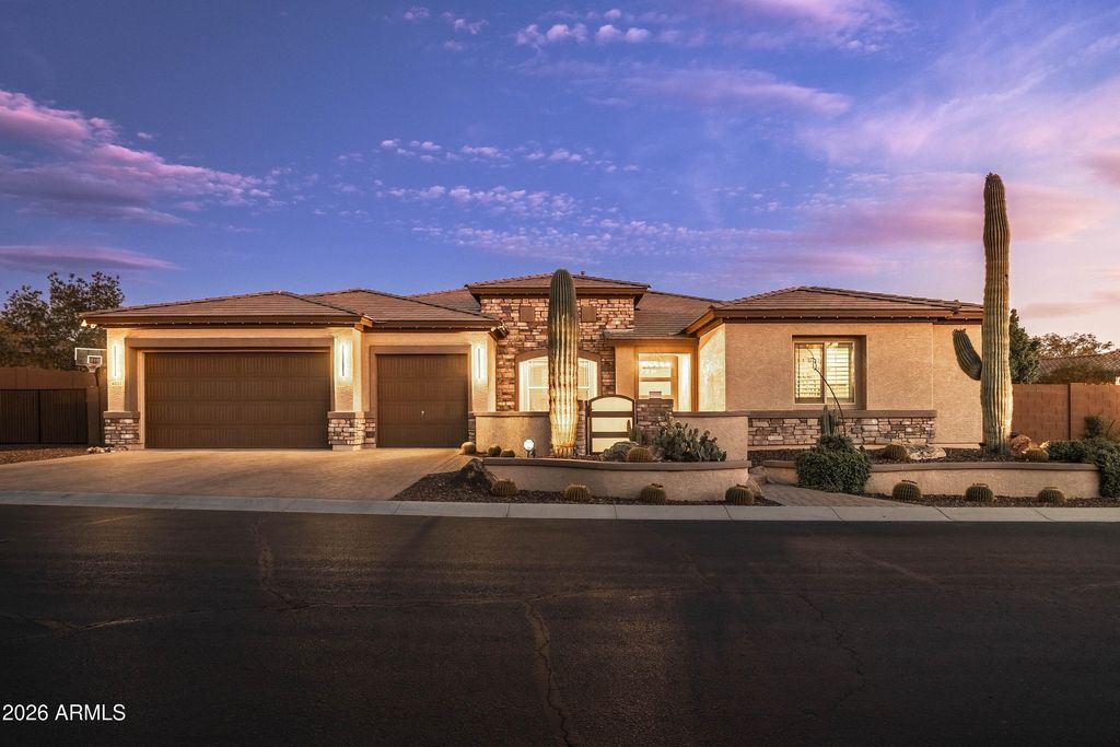6021 E BRIANNA Road, Cave Creek, AZ 85331