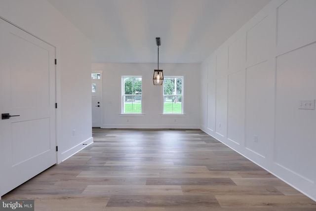 2012 MELODY LN, Lancaster, PA 17601