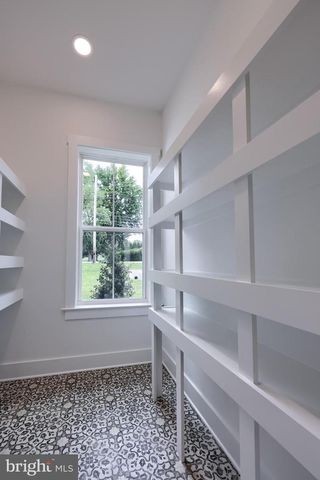 2012 MELODY LN, Lancaster, PA 17601