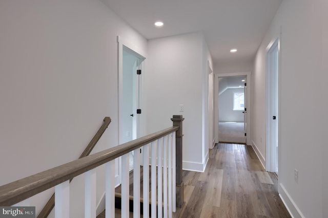 2012 MELODY LN, Lancaster, PA 17601