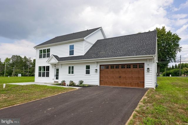2012 MELODY LN, Lancaster, PA 17601
