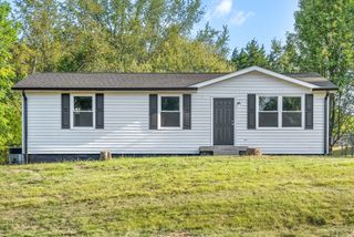 2164 Blakemore Dr, Clarksville, TN 37040