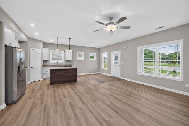 545 Shropshire Avenue, Lexington, KY 40508