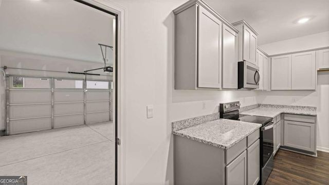 408 Reflection Drive, Stockbridge, GA 30281