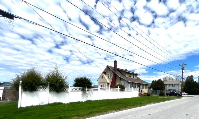 20 Dana Avenue, Rutland City, VT 05701