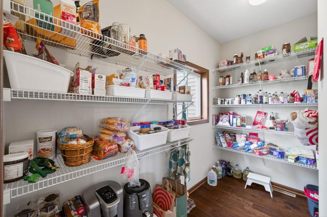 1169 Rosemary Lane, Chaska, MN 55318