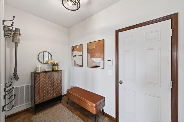 1169 Rosemary Lane, Chaska, MN 55318