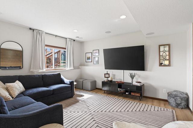 1169 Rosemary Lane, Chaska, MN 55318