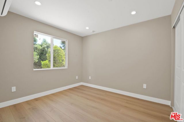 15428 Camarillo Street, Sherman Oaks, CA 91403