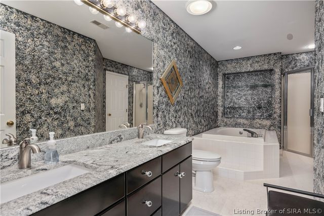 38 Abby Chase, Jeffersonville, IN 47130