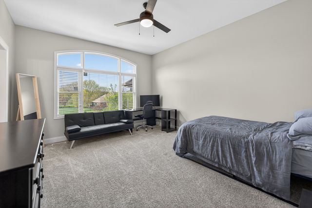 37W530 Grey Barn Road, St. Charles, IL 60175