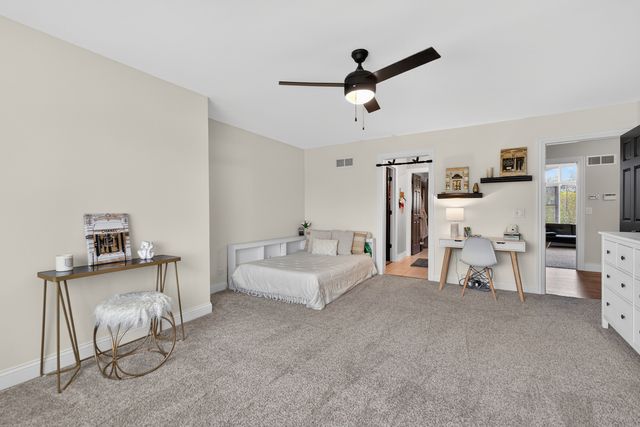 37W530 Grey Barn Road, St. Charles, IL 60175