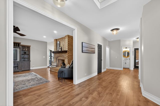 37W530 Grey Barn Road, St. Charles, IL 60175