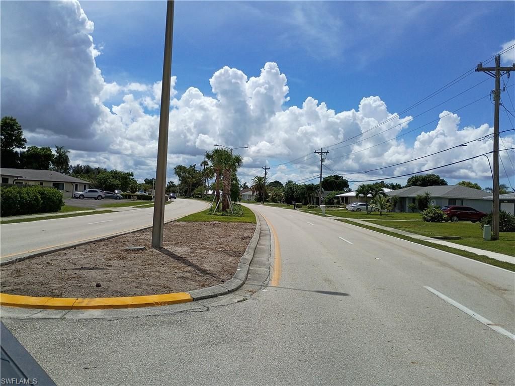 3648 Country Club BLVD, CAPE CORAL, FL 33904 — photo 3