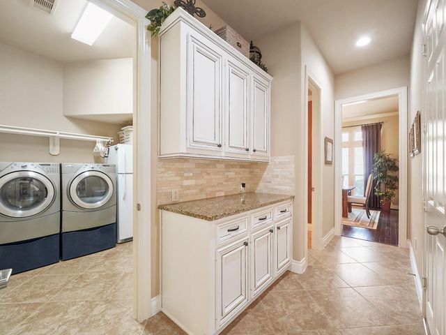 5502 Ivory Lake Court, Katy, TX 77494