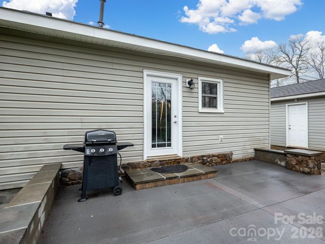 2101 Jackson Street, Belmont, NC 28012