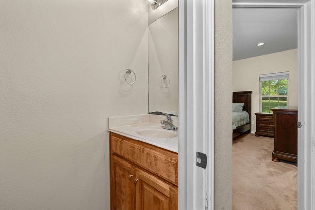 102 Tiger Lily, Diana, TX 75640