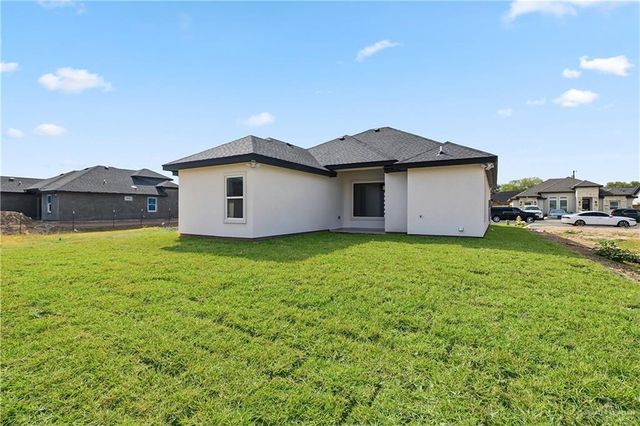 1221 E Acacia Drive, San Juan, TX 78589